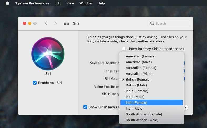 Showing how to change Siri's voice on Mac