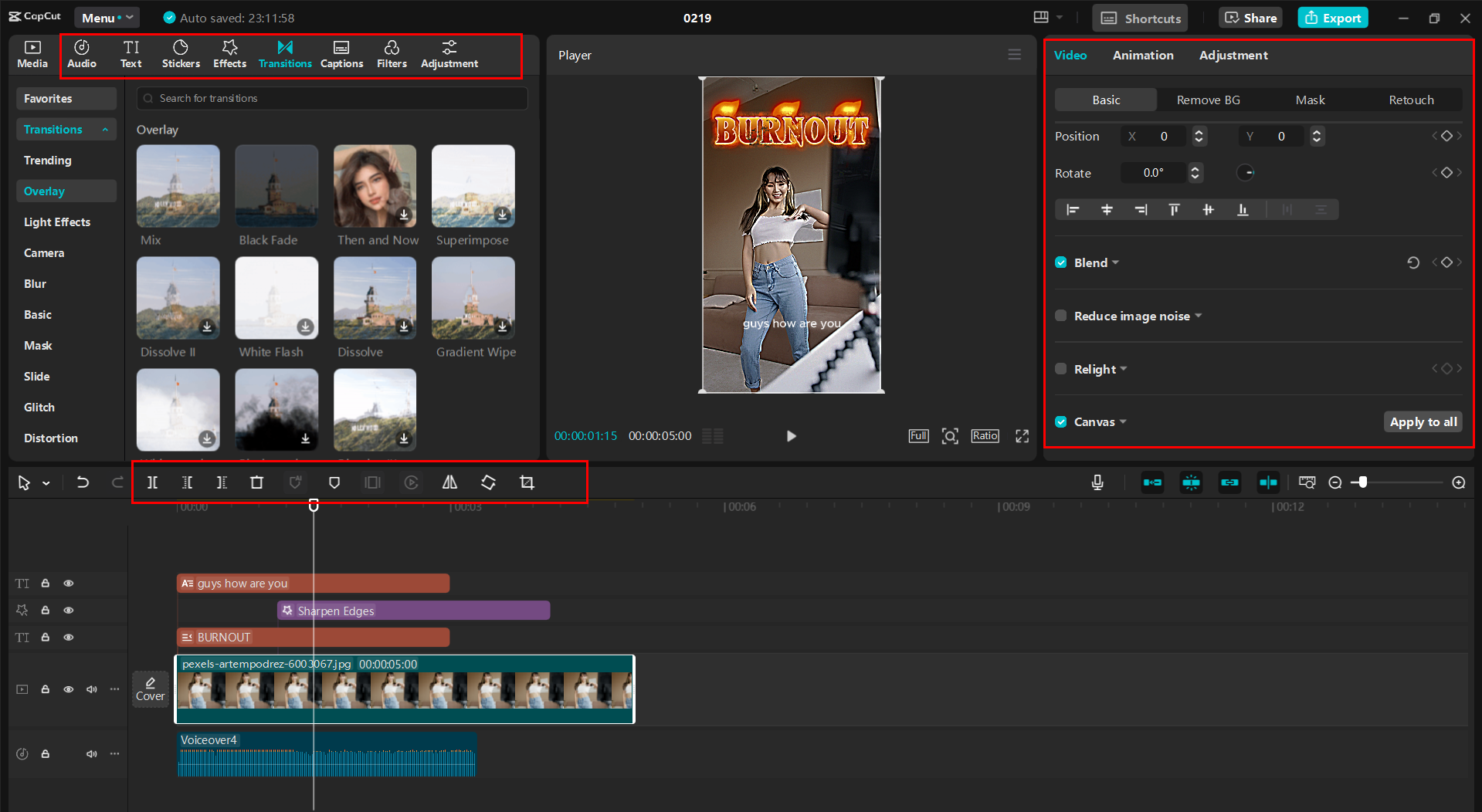 Antarmuka editor video desktop CapCut - mengedit gulungan Facebook