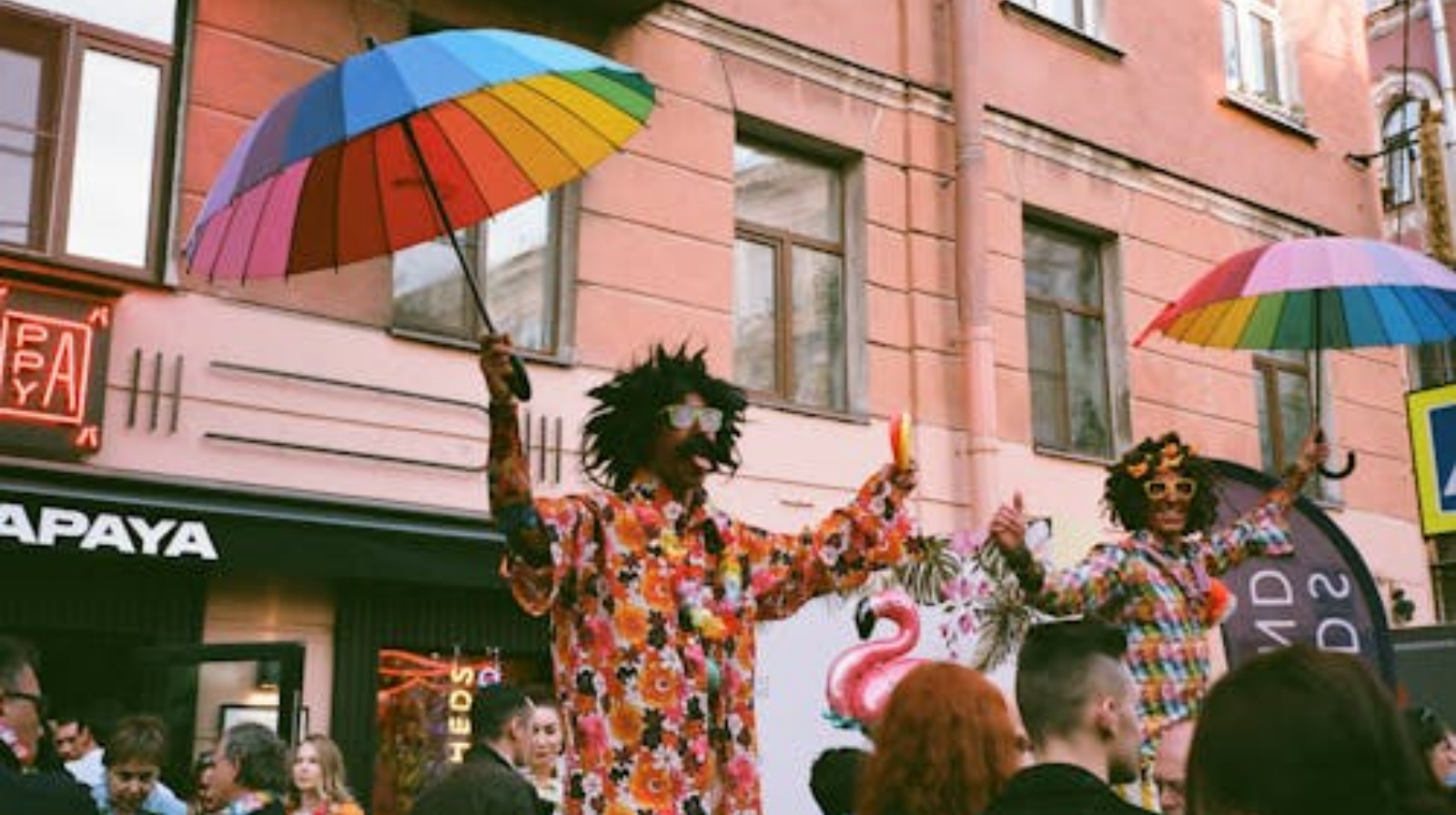 CapCut's online video editor to customize Carnival videos