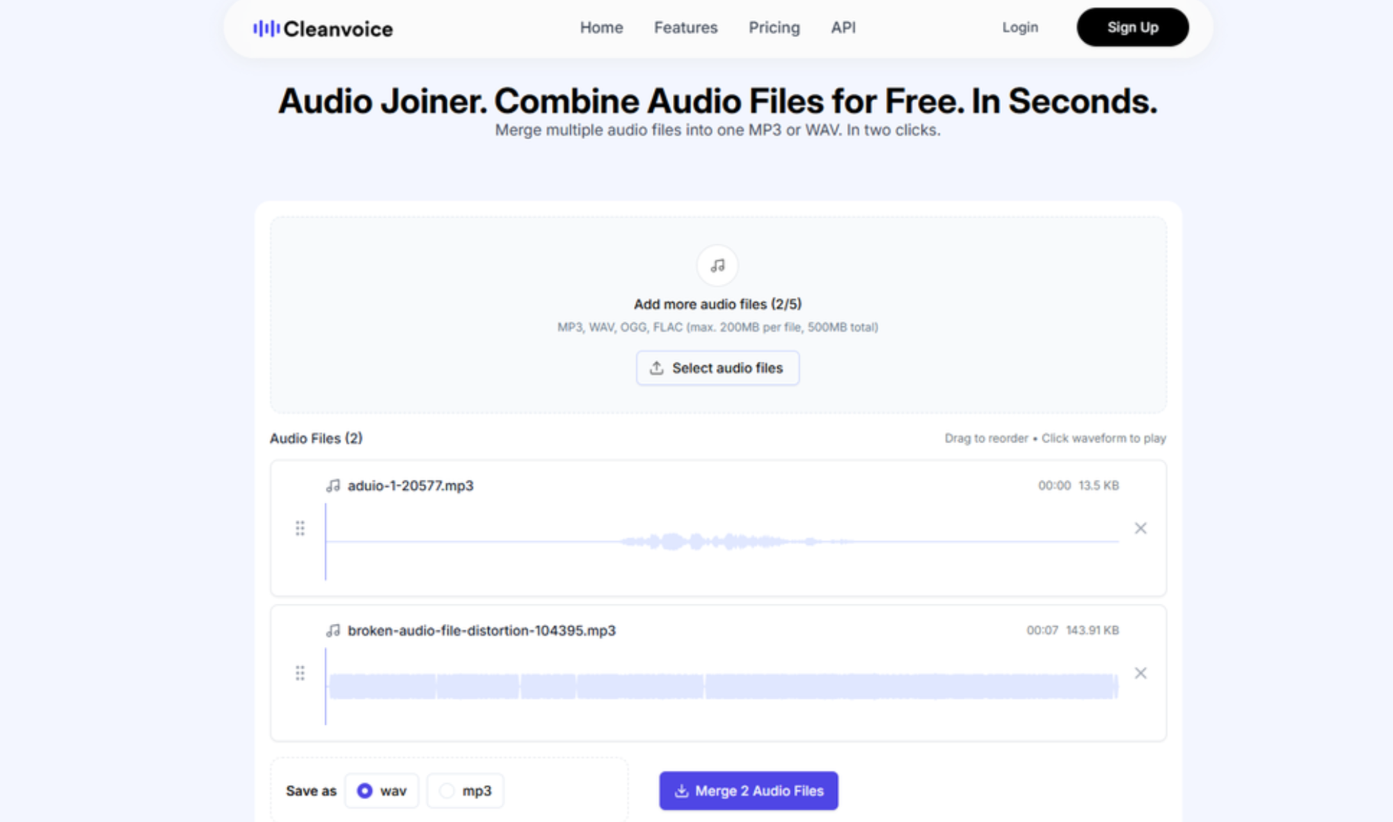 Interfaz de Cleanvoice AI: un fusor y mejorador de MP3 en línea accesible.