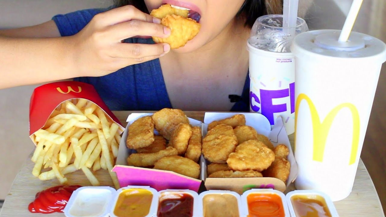 Interface of McDonald's chicken nuggets - Hungry Cakes