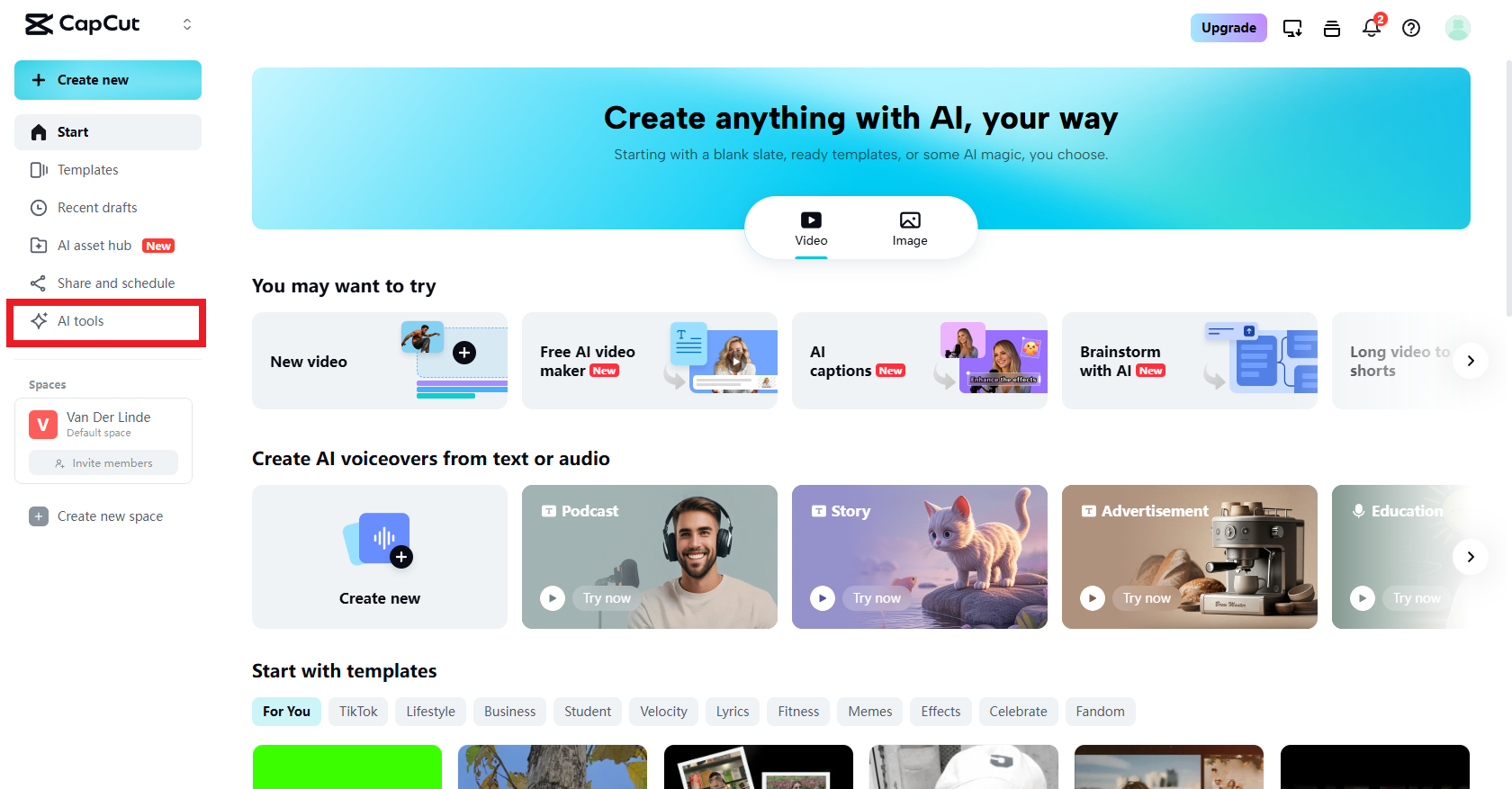 Seleziona gli strumenti AI dalla CapCut Web homepage