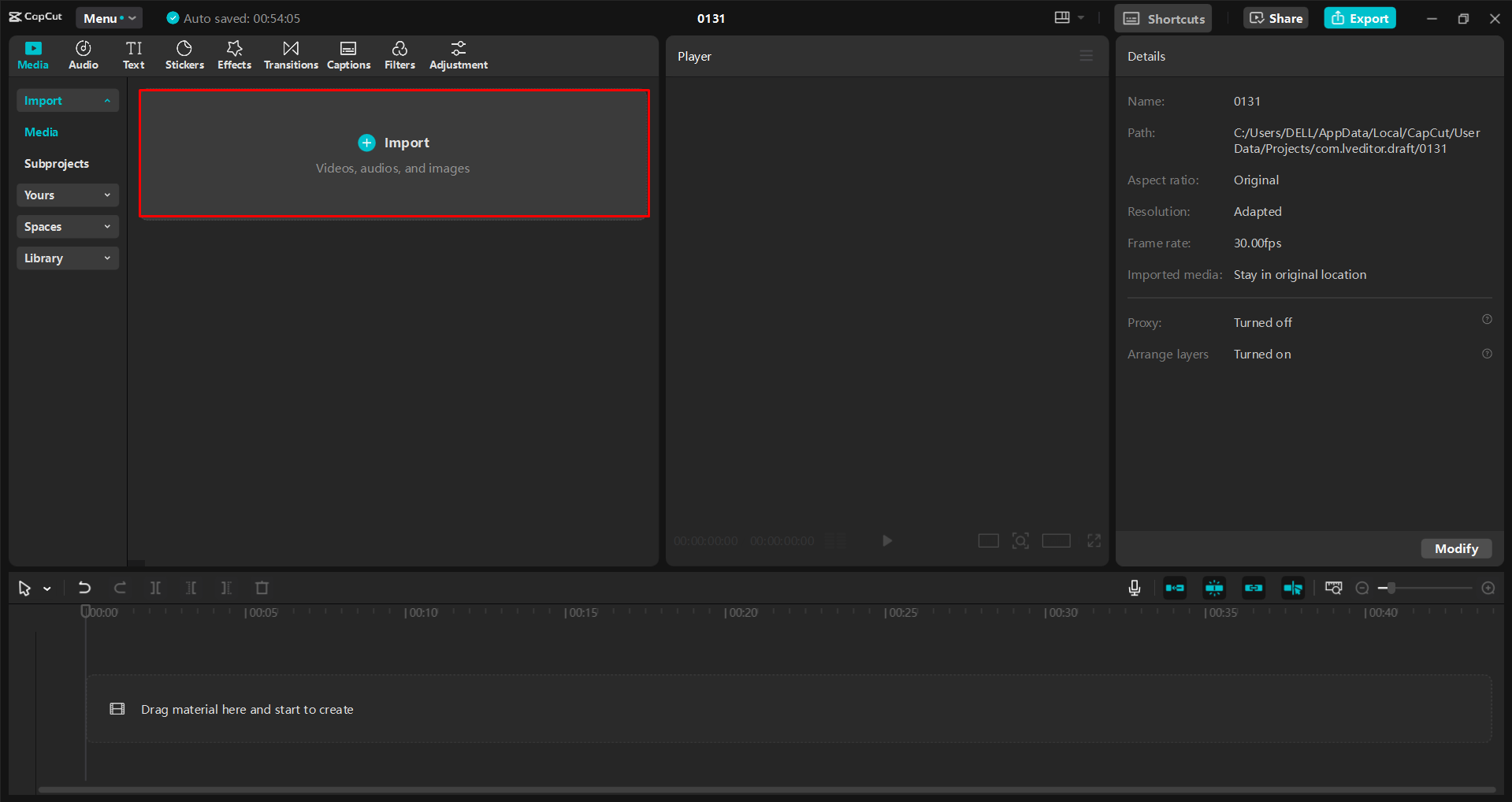 Memuat naik video ke dalam editor video desktop CapCut