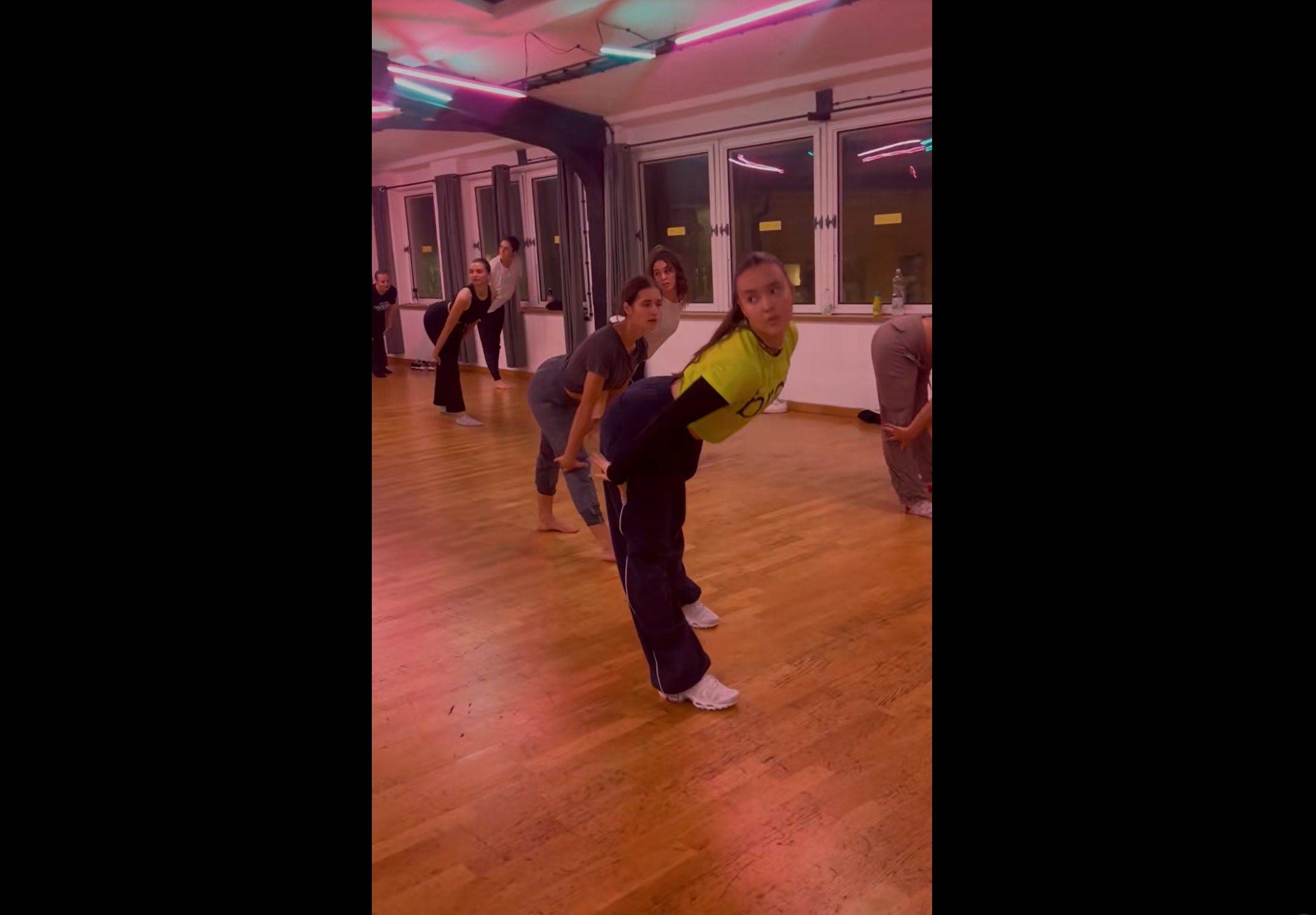Brat Summer Groove dance challenge