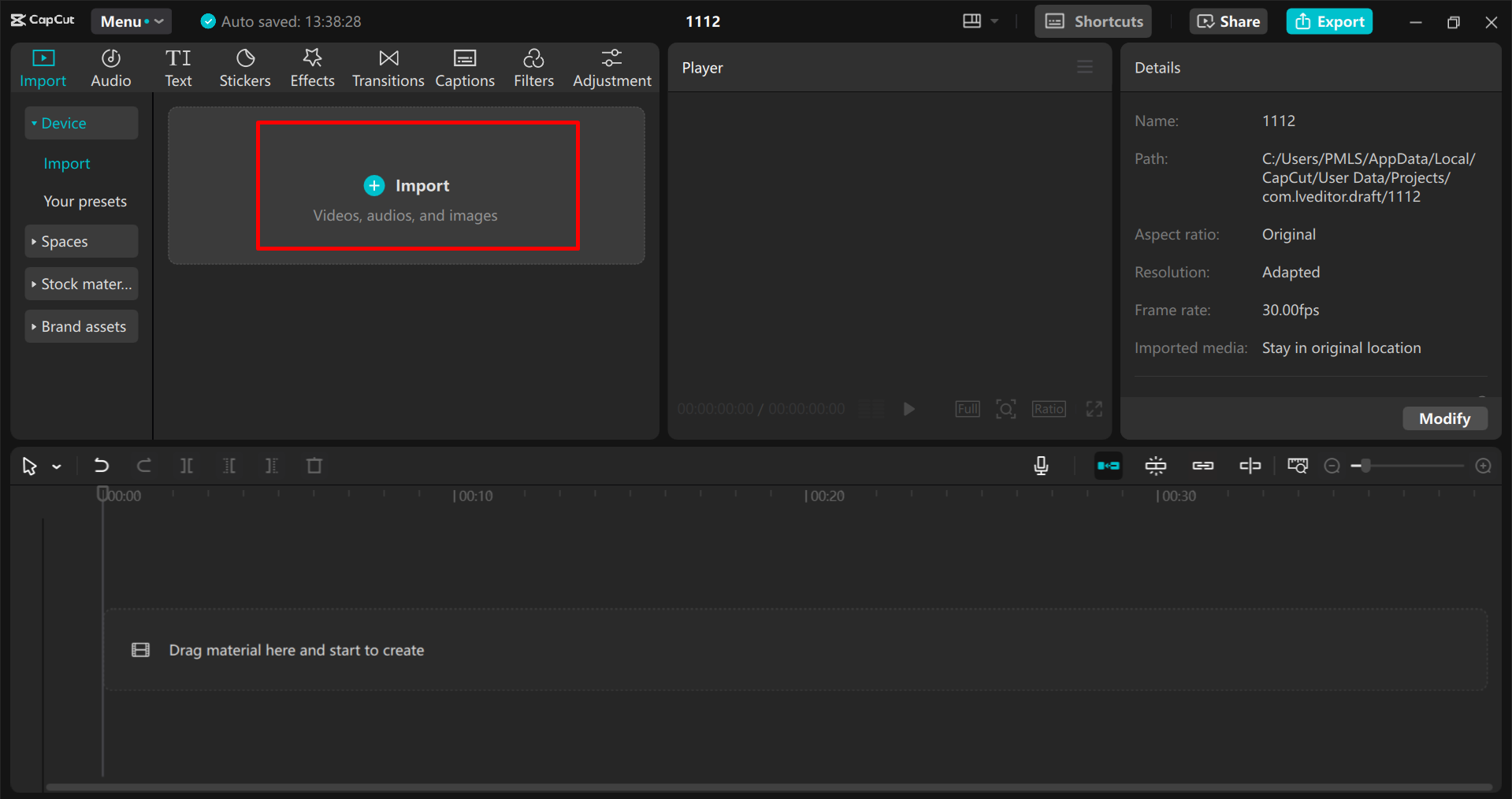 Mengunggah media di CapCut editor video desktop