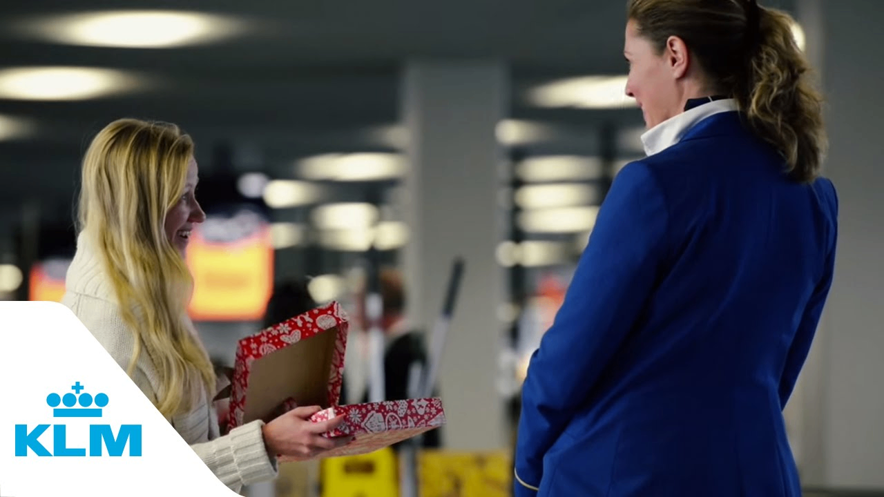 KLM surprising passengers at airports