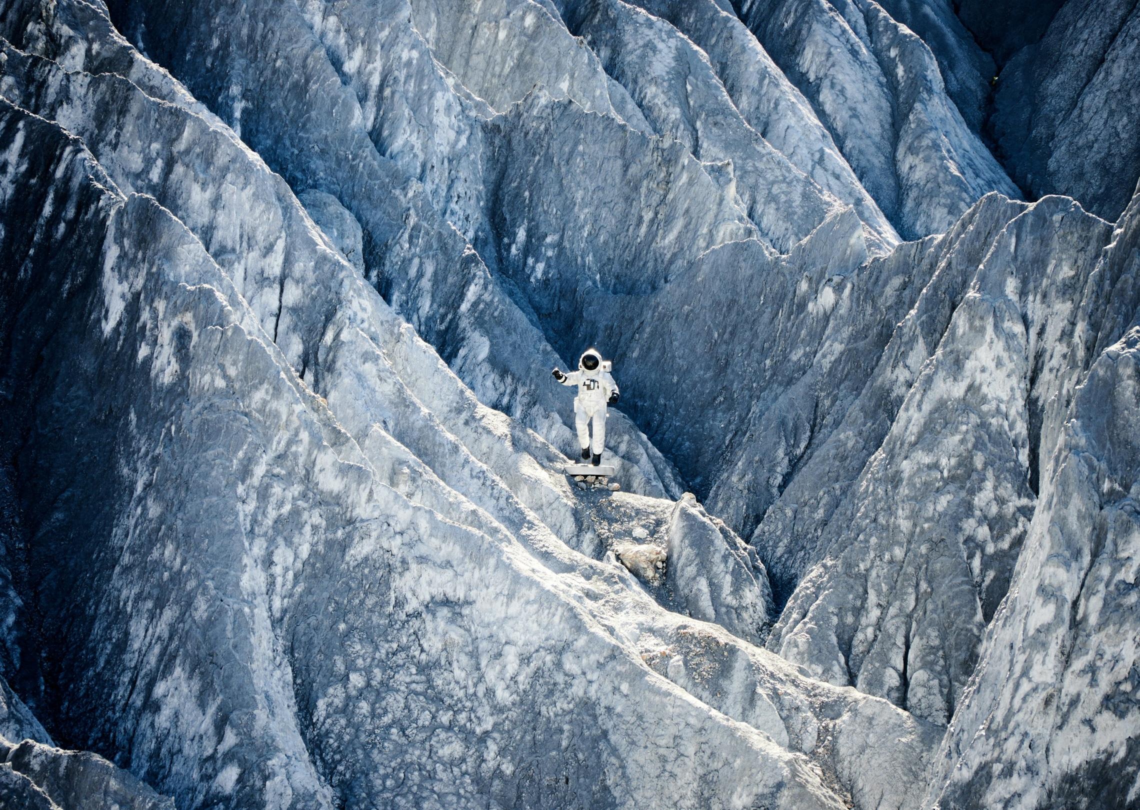 Främmande bergslandskap