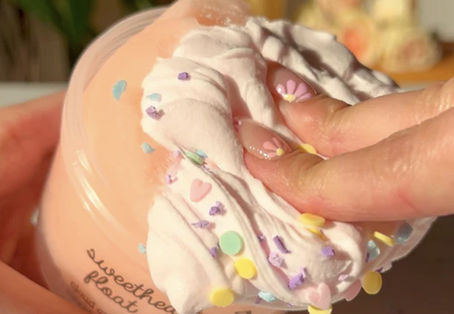Jenis slime yang ditampilkan dalam ASMR shorts-Butter slime