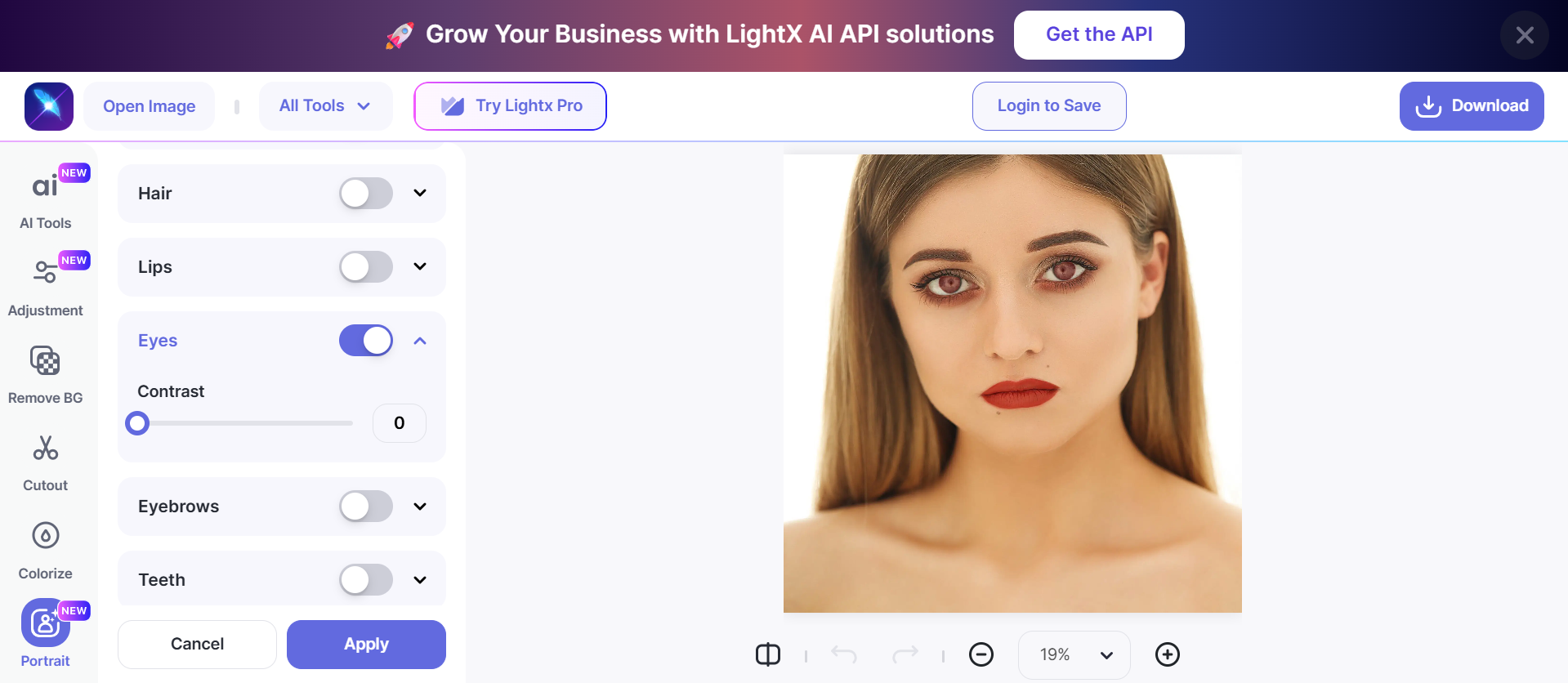 Interface do LightX - um editor de fotos online de olhos vermelhos