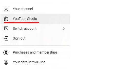 Deschiderea YouTube Studio pentru a accesa Analytics