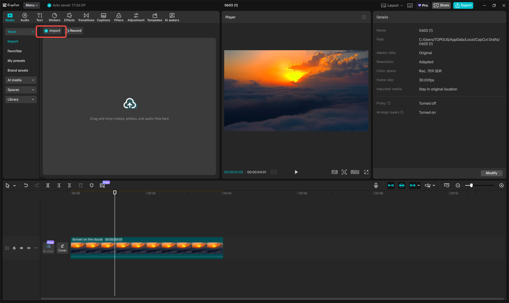 Luncurkan CapCut dan impor video Anda