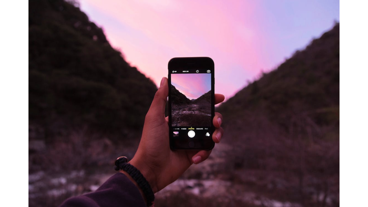Apple – iPhone launch events