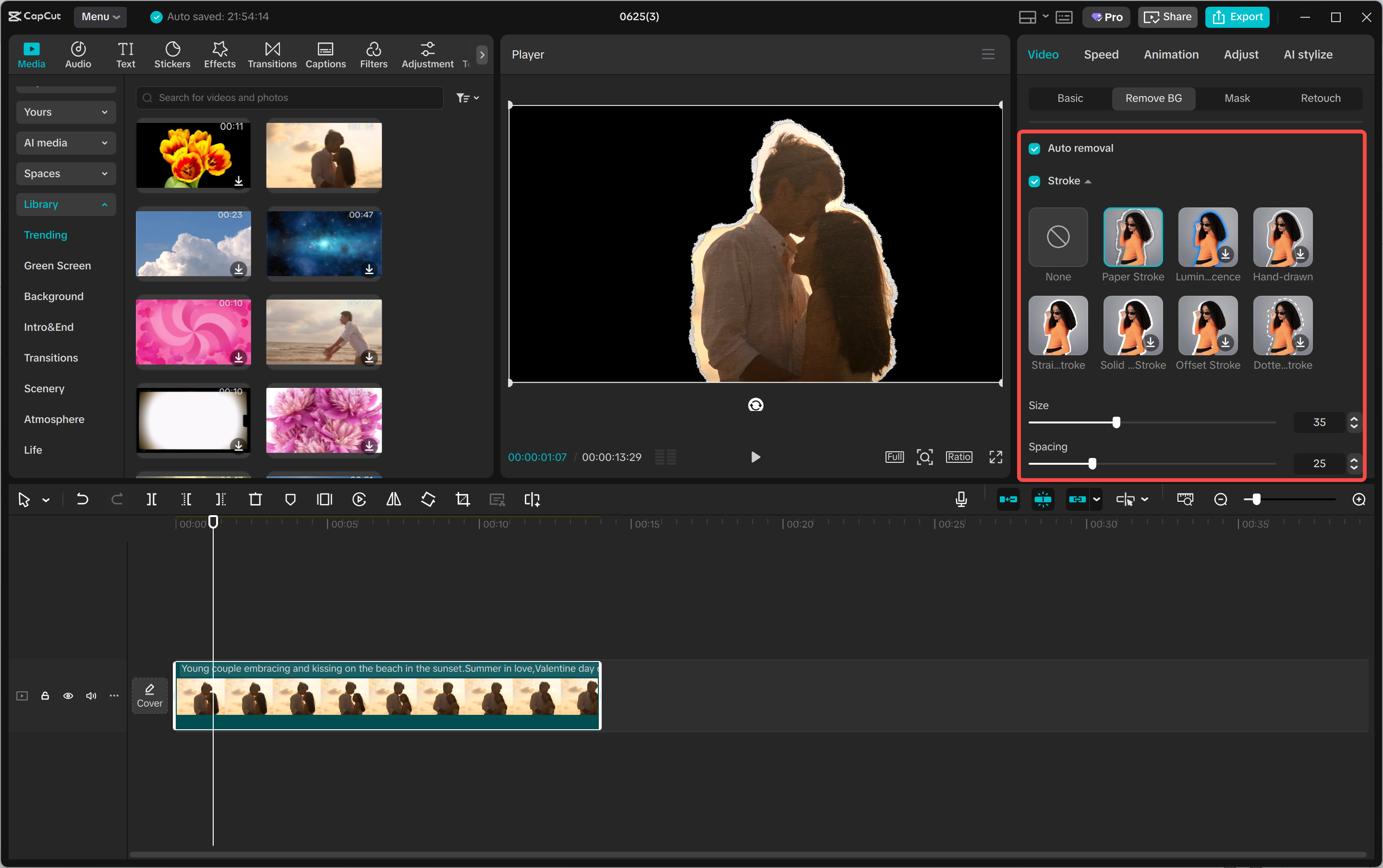 Isang hakbang-hakbang na gabay sa pag-alis ng background ng video gamit ang tampok na Auto Removal sa CapCut PC.
