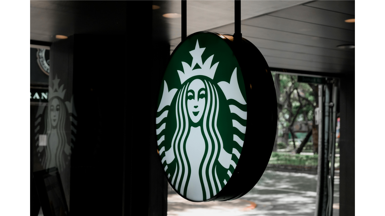 Starbuck's consistent branding