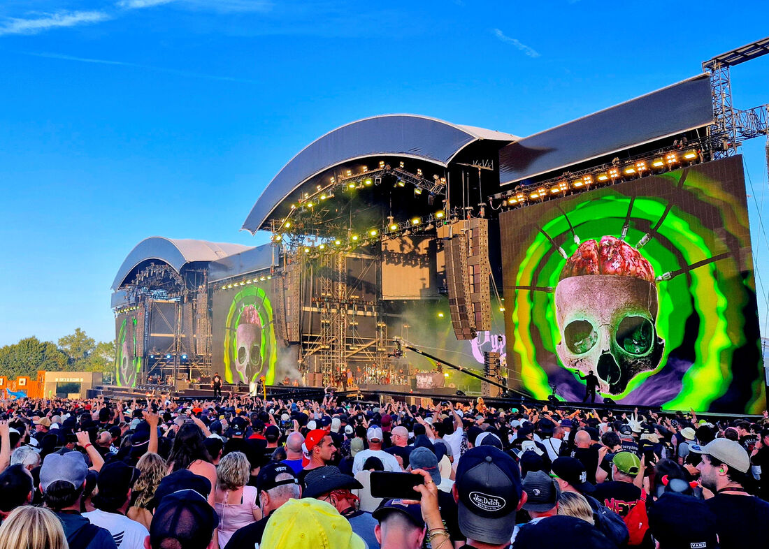Hellfest - en av sommarens största musikfestivaler