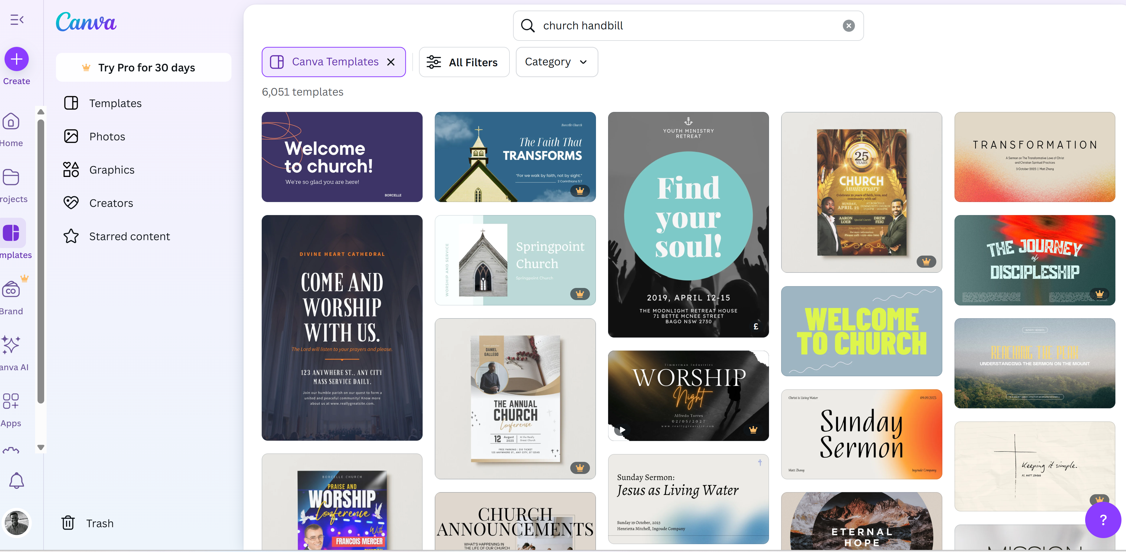 Canva : Idées de dépliants de l'église
