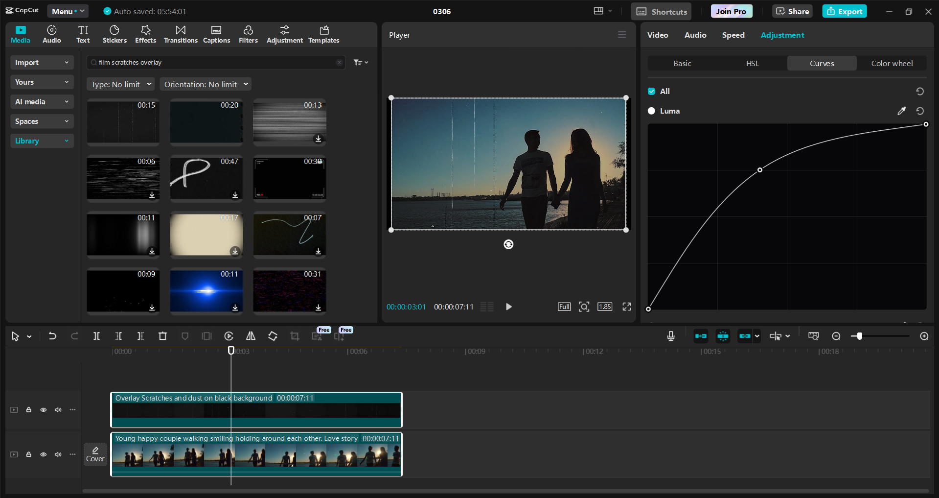 Antarmuka editor video desktop CapCut - cara sempurna untuk menggunakan goresan film overlay