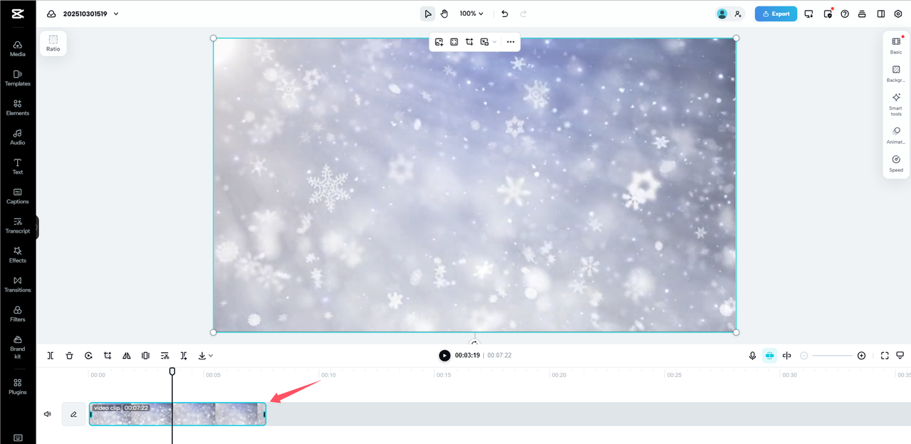 Trimma video online i CapCut.