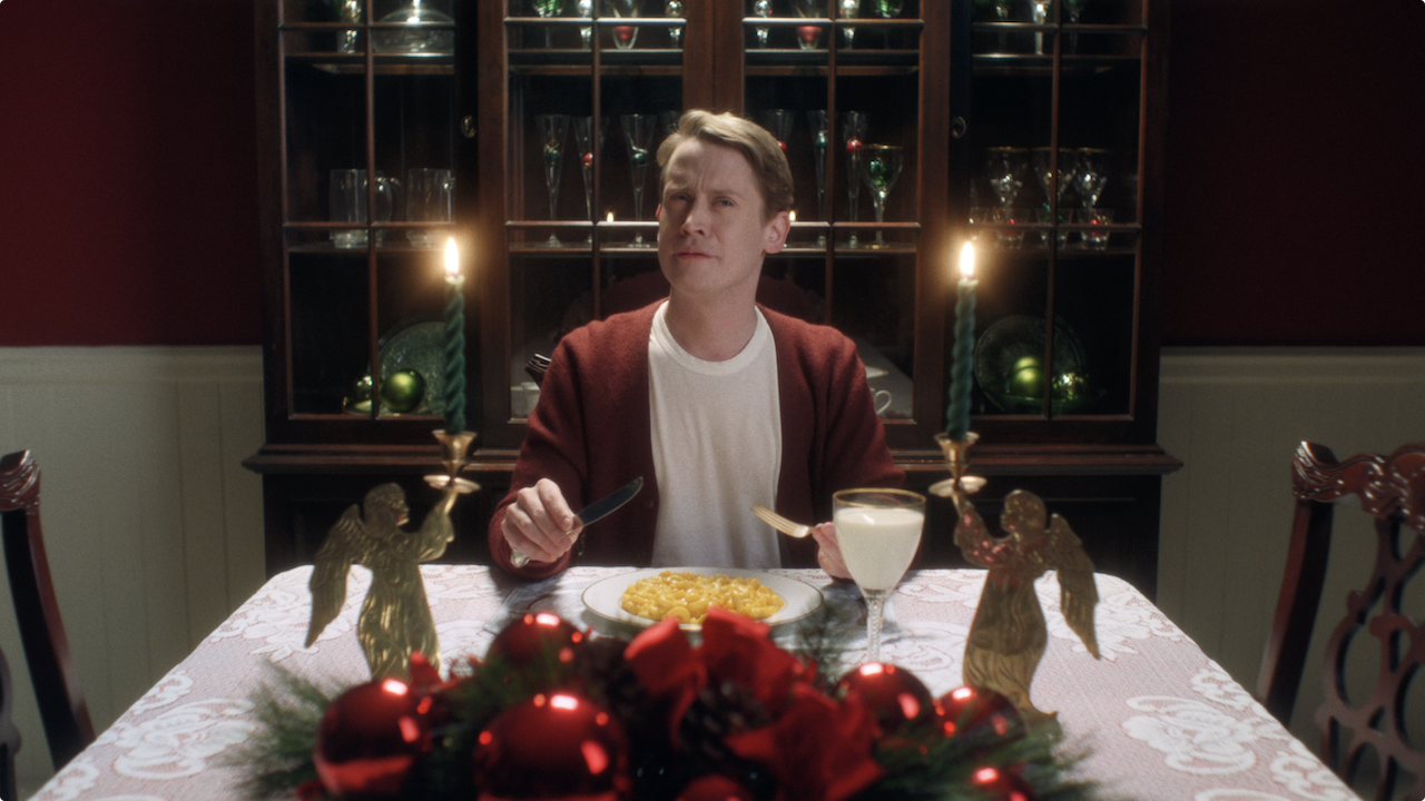 Anúncio "Home Alone Again" do Google