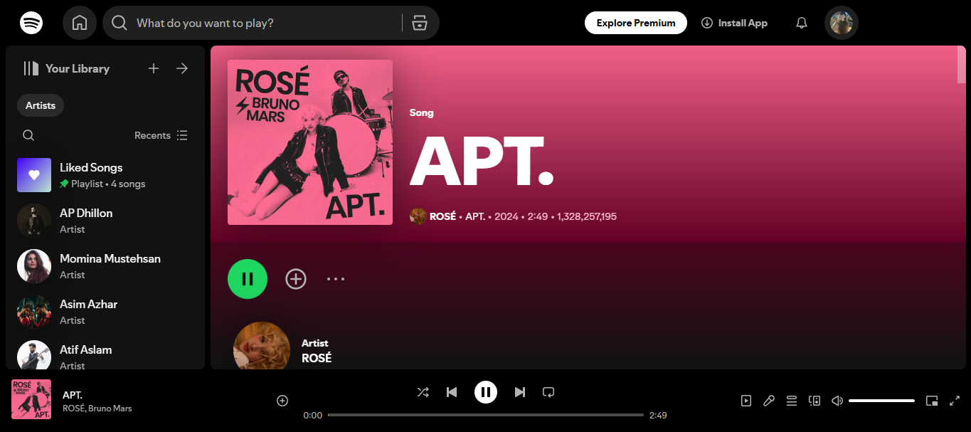 Copertina di APT. - una traccia di tendenza nella top 10 di Spotify oggi