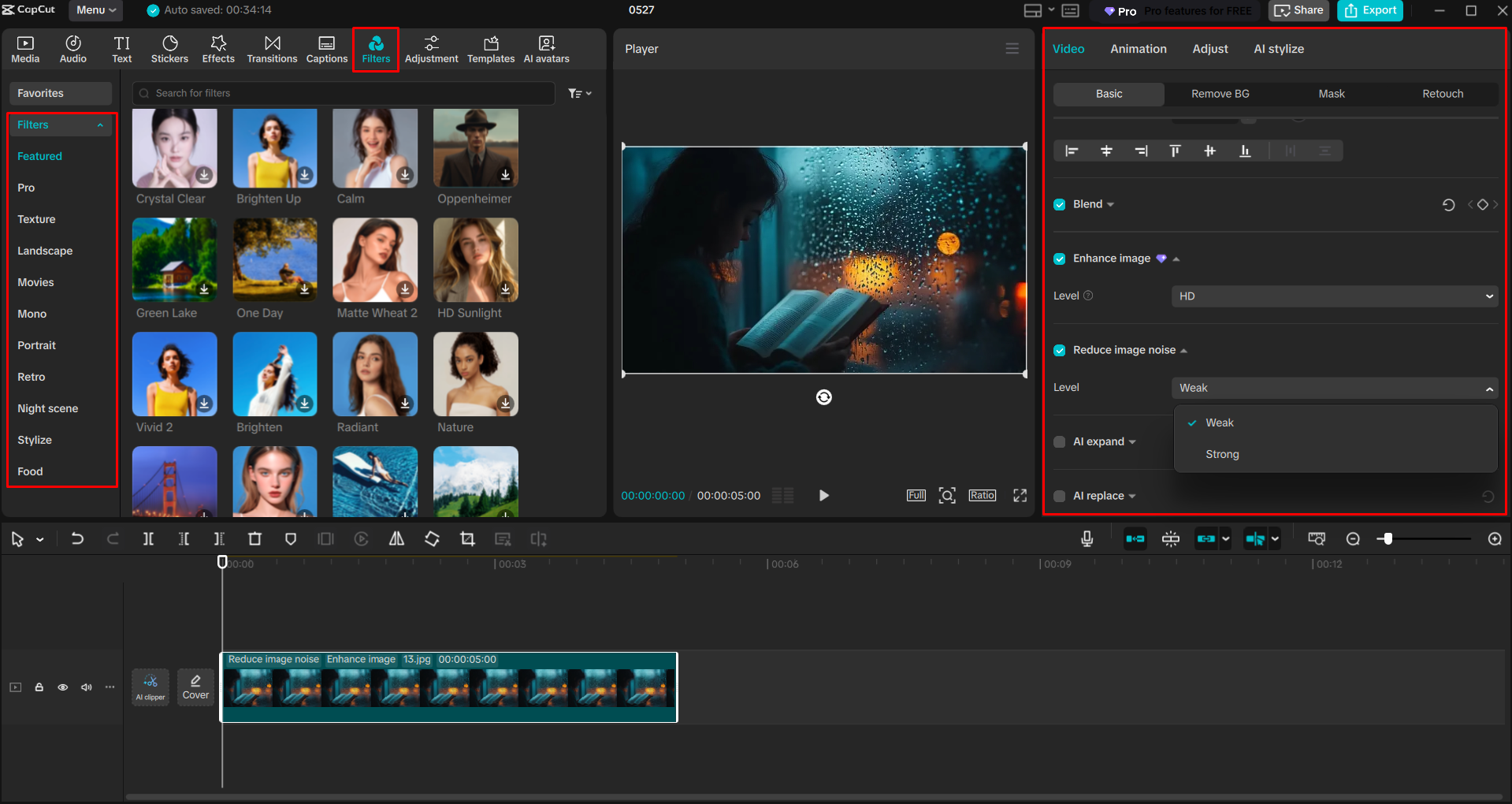 Meningkatkan gambar dengan alat AI di CapCut editor video desktop