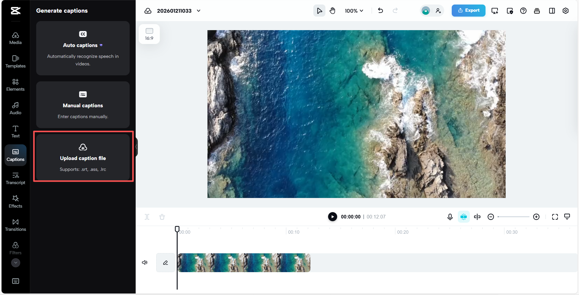 Tocca "Carica file didascalia" nella barra degli strumenti sinistra su CapCut Web